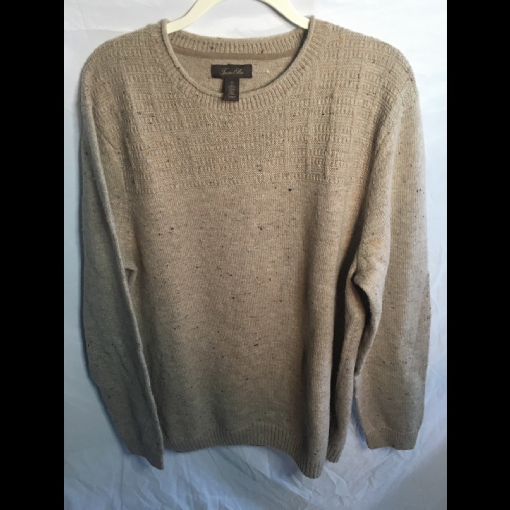Tasso Elba oatmeal colored sweater